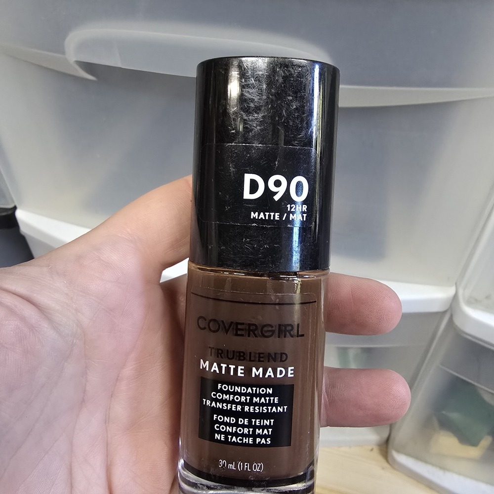 Covergirl Trublend Matte Made Liquid Foundation Glass Bottle D90 Espresso 1 Oz